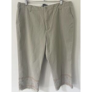 GAP Women's Size 16 Clean CUT CAPRI Pants Beige Cropped Boho Waist 36” Pockets